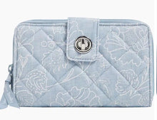 Load image into Gallery viewer, Turnlock wallet sweet garden lace