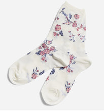 Load image into Gallery viewer, Crew Socks