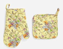 Load image into Gallery viewer, Pot Holder and Oven Mitt Set