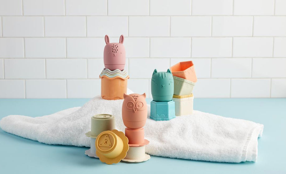 Bath toy stacking set