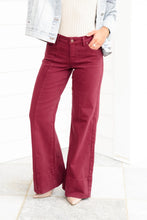 Load image into Gallery viewer, Wine wide leg Jean
