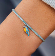 Load image into Gallery viewer, Toucan charm bracelet
