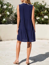Load image into Gallery viewer, Wrinkle free tiered dress

