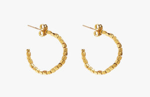 Diamond cut hoop earring