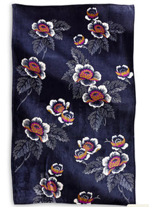 Plush Throw Blanket in Seurat Floral