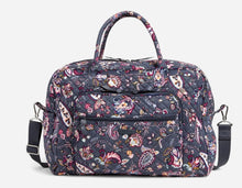 Load image into Gallery viewer, Weekender Travel Bag
