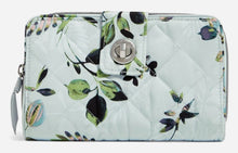 Load image into Gallery viewer, RFID Turnlock Wallet in Performance Twill
