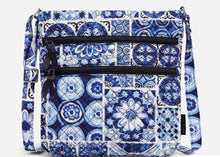 Load image into Gallery viewer, Triple Zip Hipster
