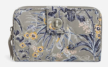 Load image into Gallery viewer, RFID Turnlock Wallet in Performance Twill
