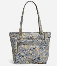Load image into Gallery viewer, Small Vera Tote Bag in Performance Twill

